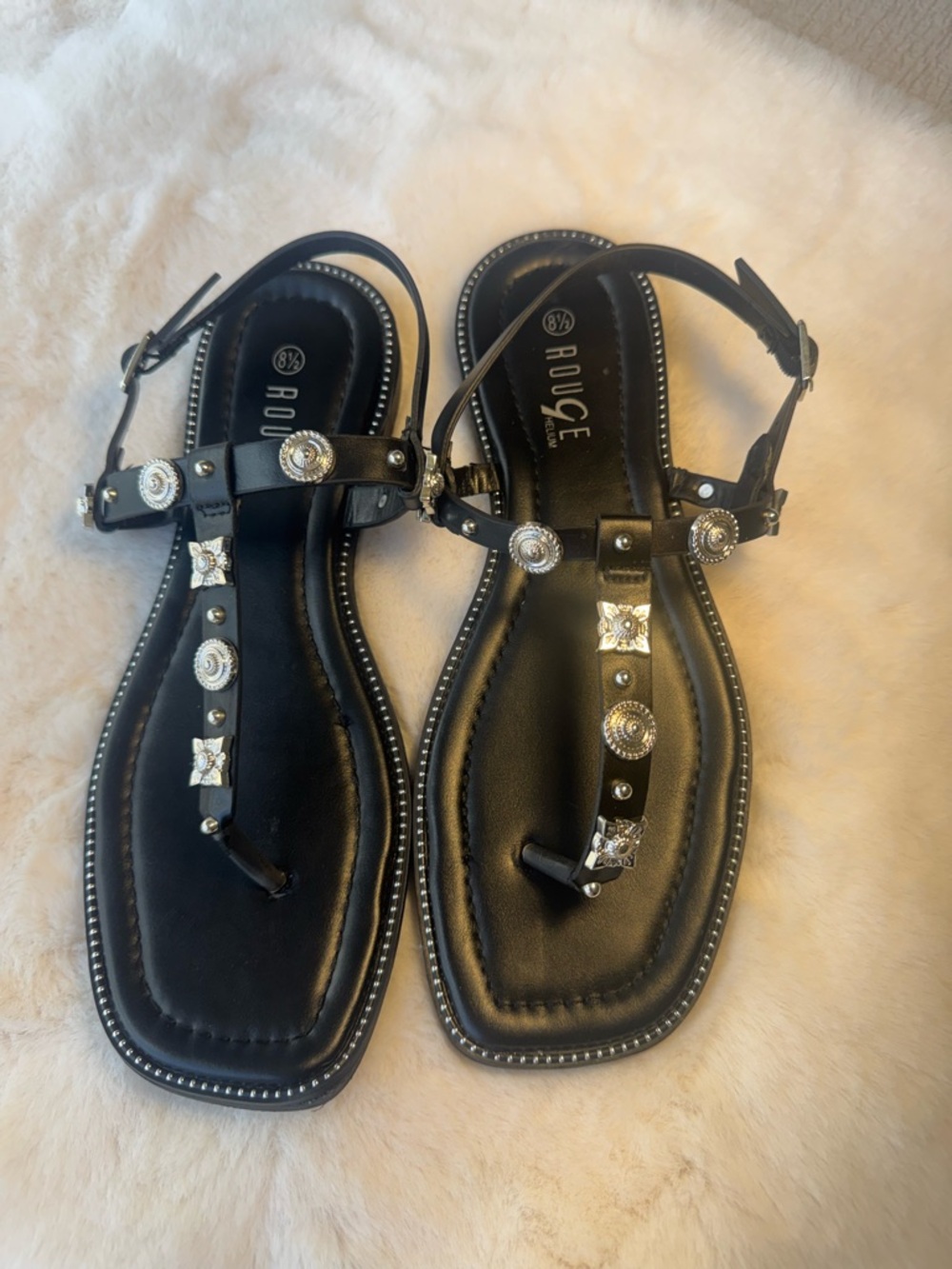 Rouge Helium Black Embellished T-Strap Sandals for Women Size 8.5